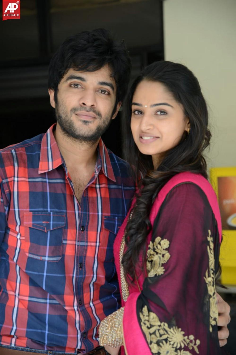 Boy Meets Girl Tholiprema Katha Working Stills
