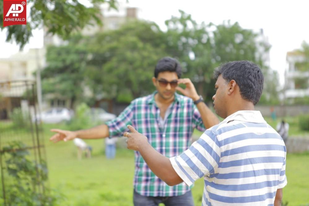 Boy Meets Girl Tholiprema Katha Working Stills