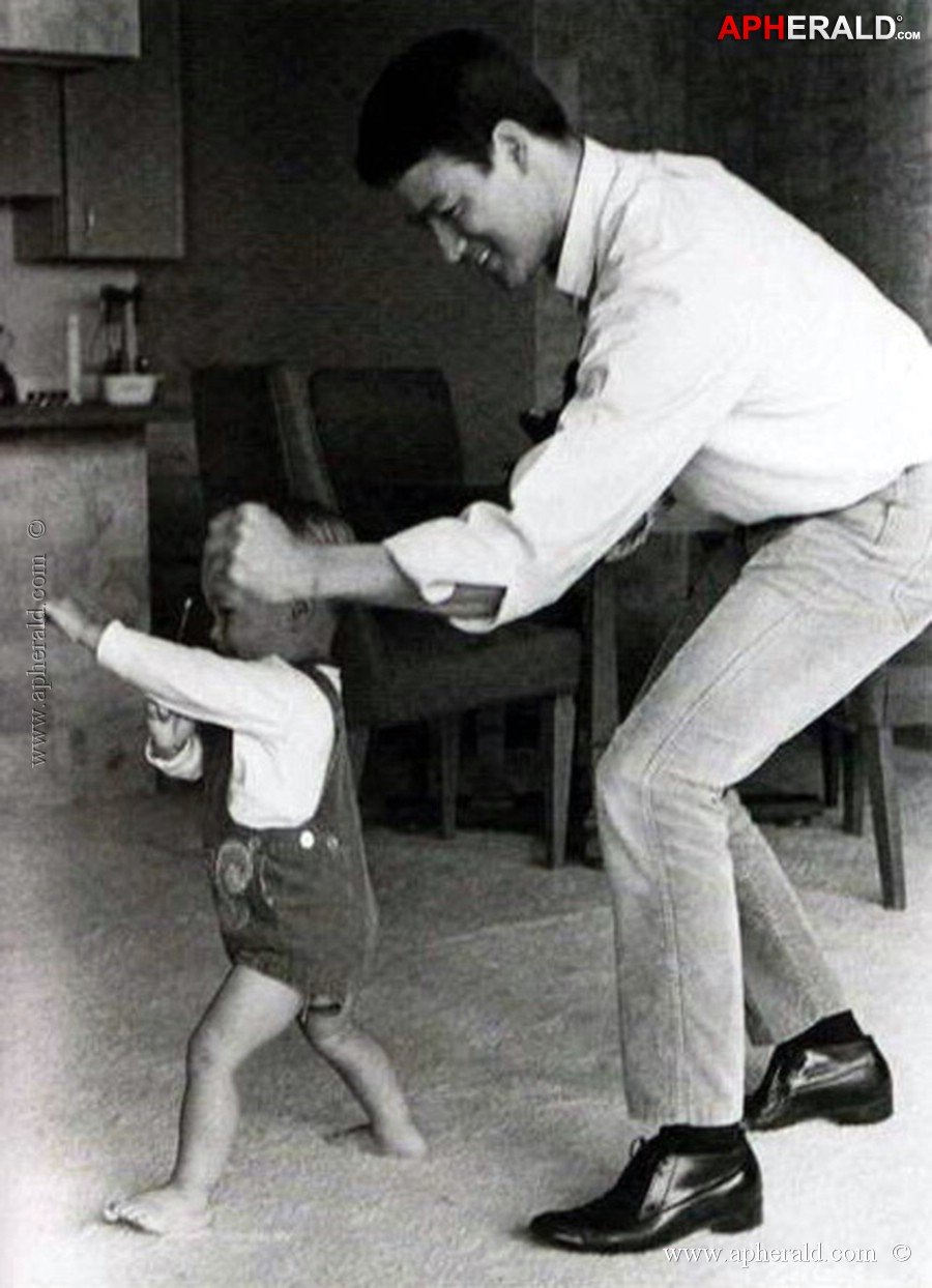 Bruce Lee Rare Photos