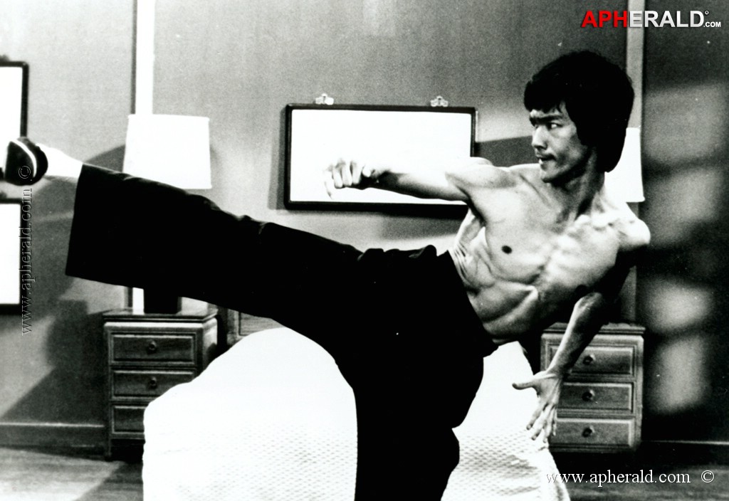 Bruce Lee Rare Pics