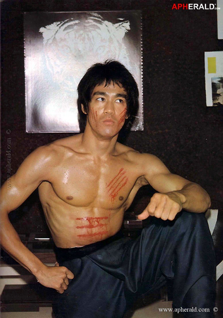 Bruce Lee Rare Pics