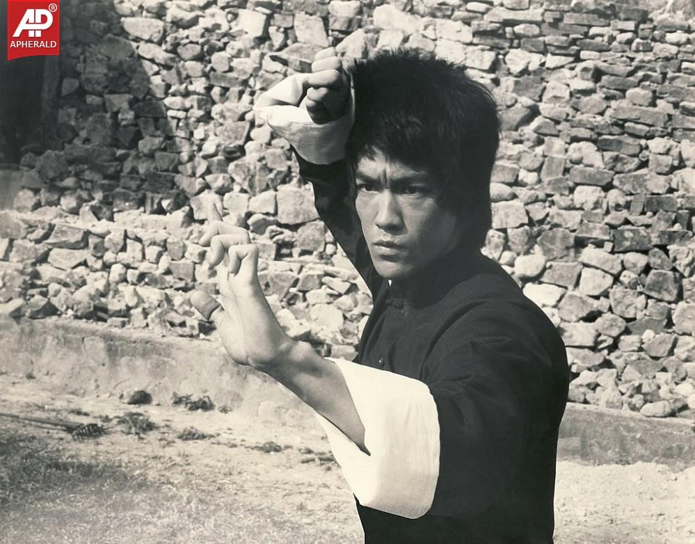 Bruce Lee Unseen Stills