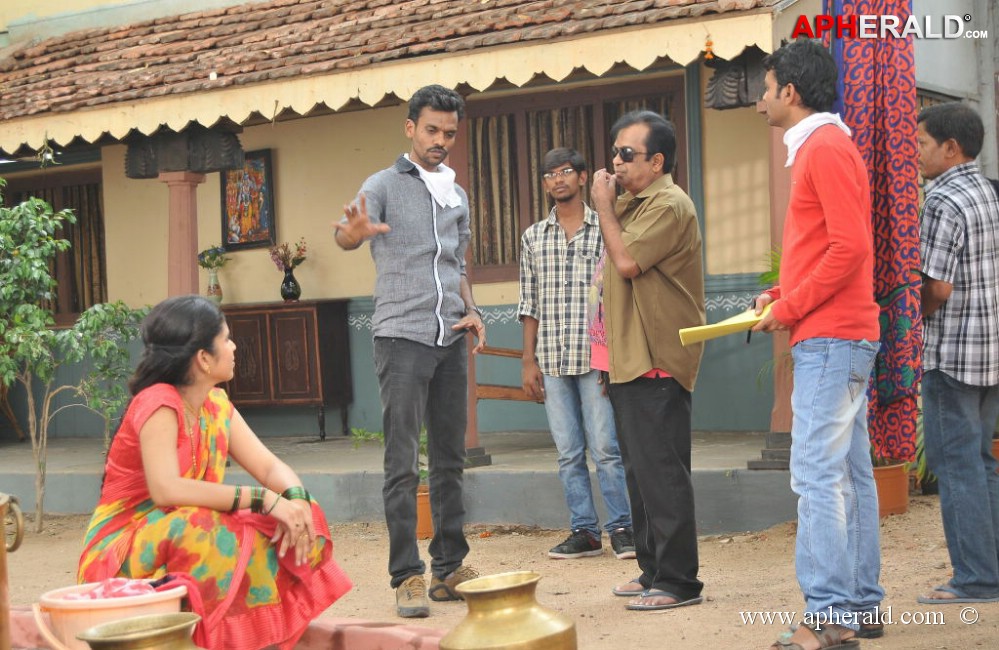 Bunny n Cherry Working Stills