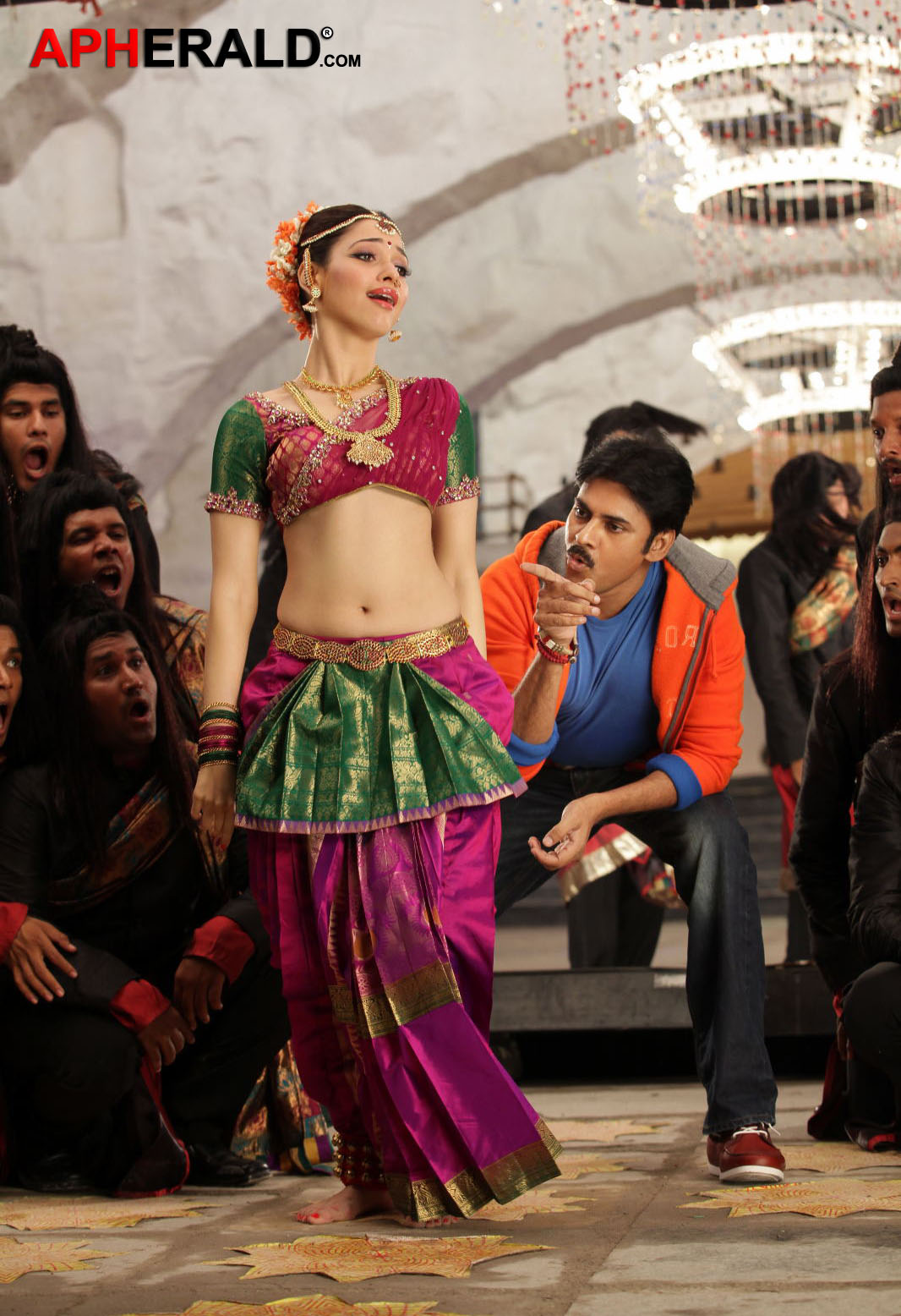 Cameraman Ganga Tho Rambabu (CMGR ) Stills