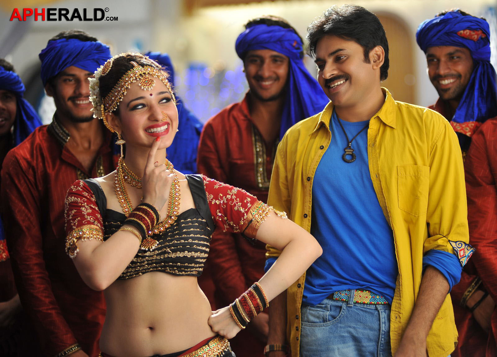 Cameraman Ganga Tho Rambabu (CMGR ) Stills