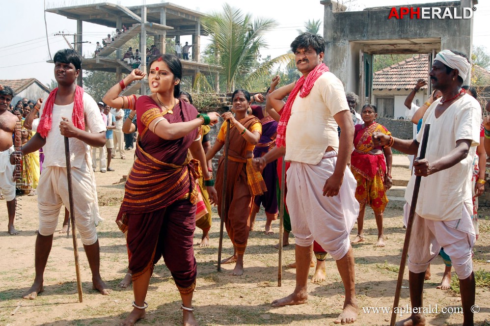 Chakali Ilamma Movie Stills