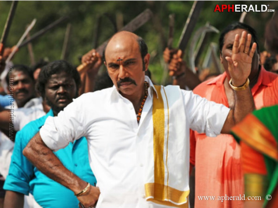 Chennai Express Movie Stills