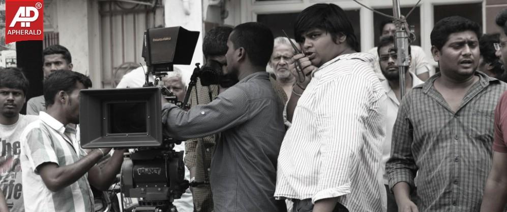 Chikkadu Dorakadu Working Stills