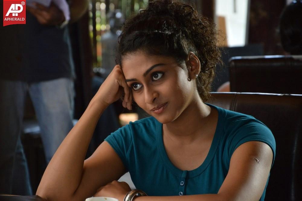 Choosinodiki Choosinantha Movie Latest Stills