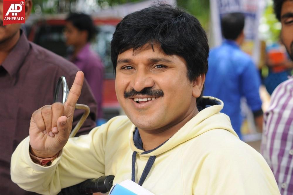 Choosinodiki Choosinantha Movie Latest Stills