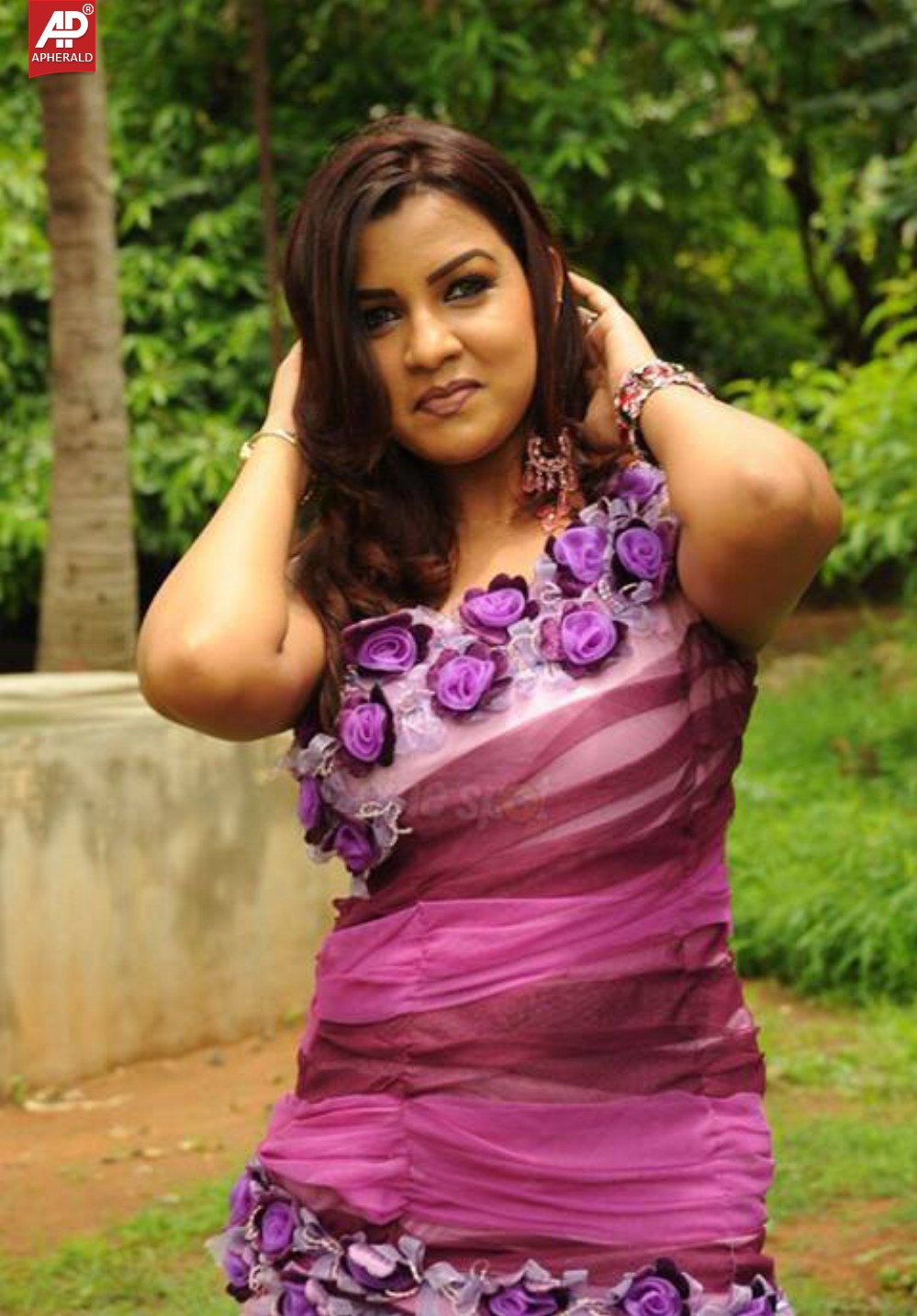 Cute Mallu Actresses Stills