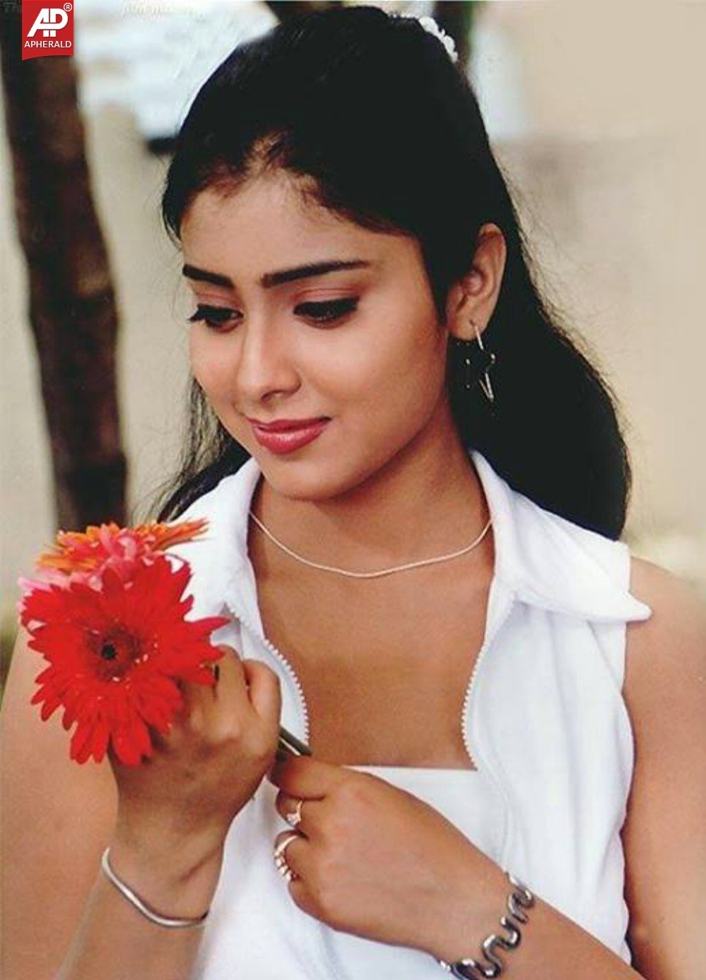 Cute Mallu Actresses Stills