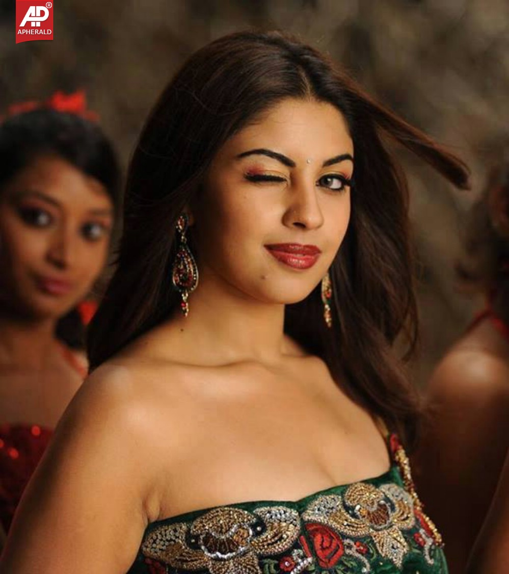 Cute Mallu Actresses Stills
