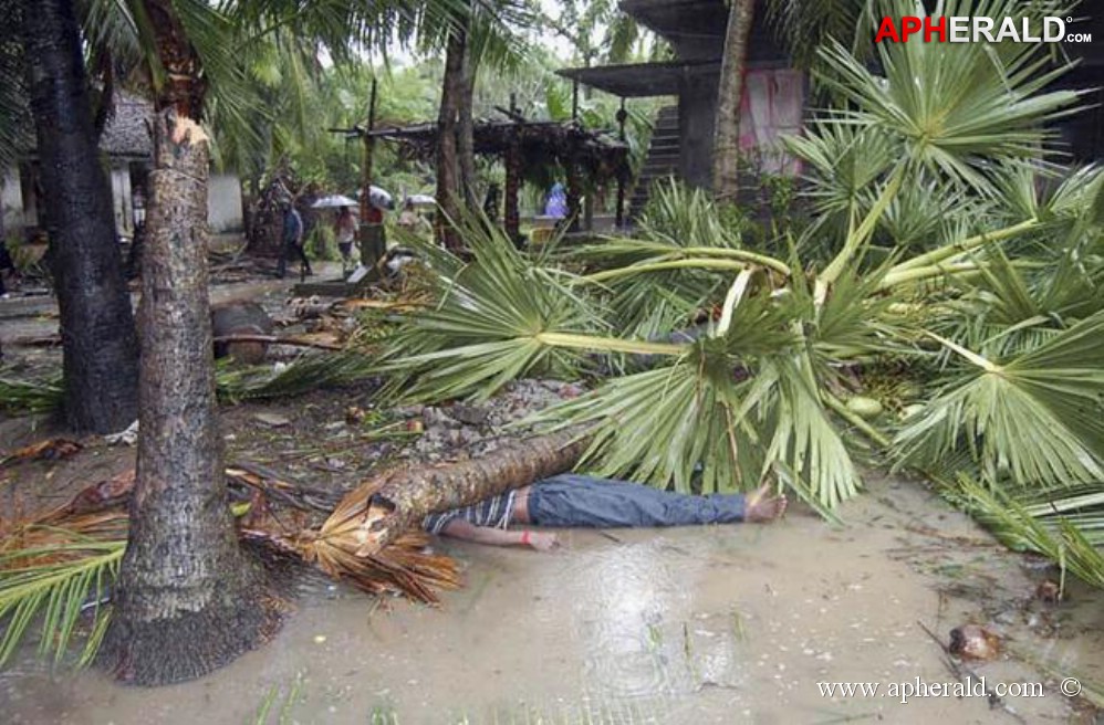 Cyclone Helen Wreaks Havoc In Andhra
