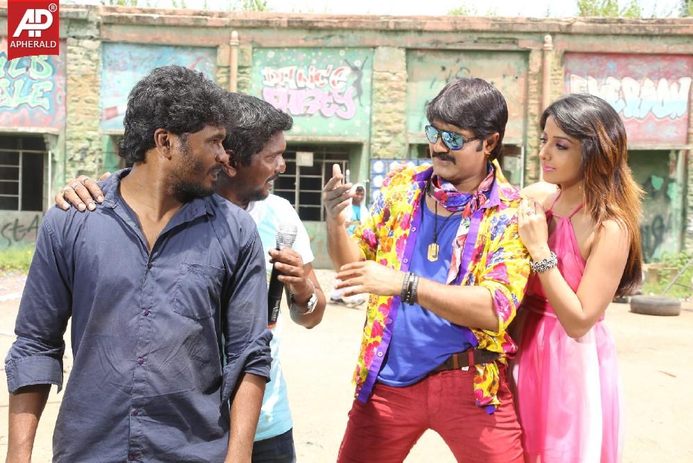 Dhee Ante Dhee Movie On Location Stills