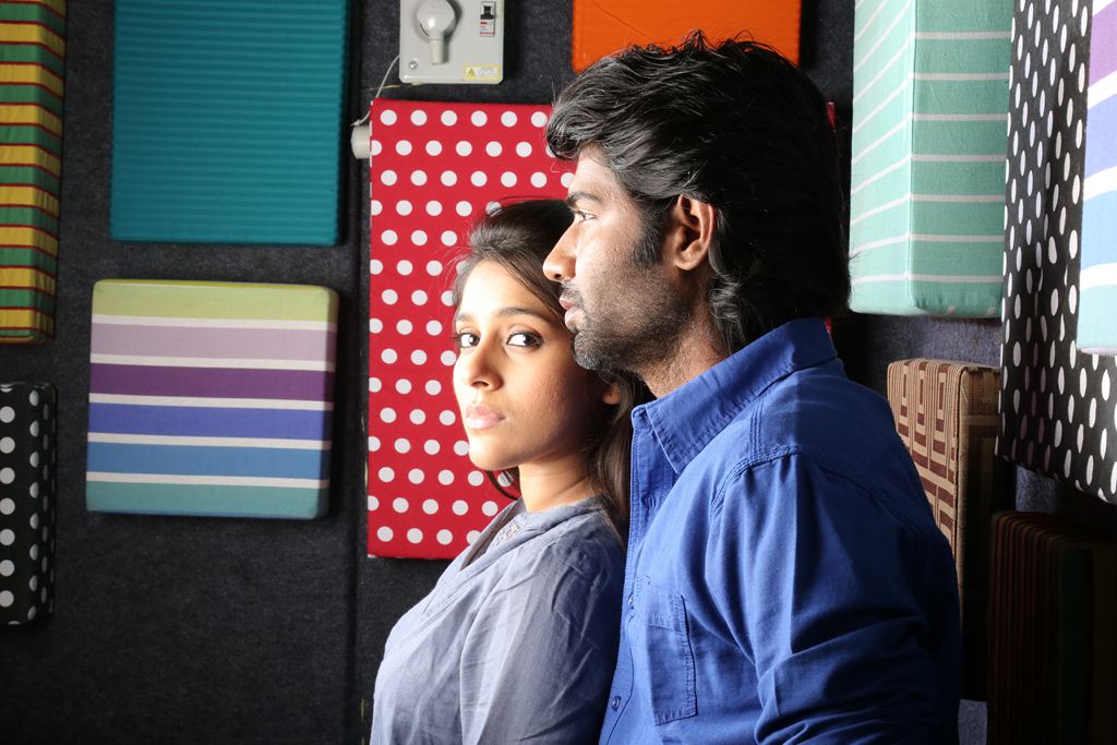 Dhowalath Movie Stills