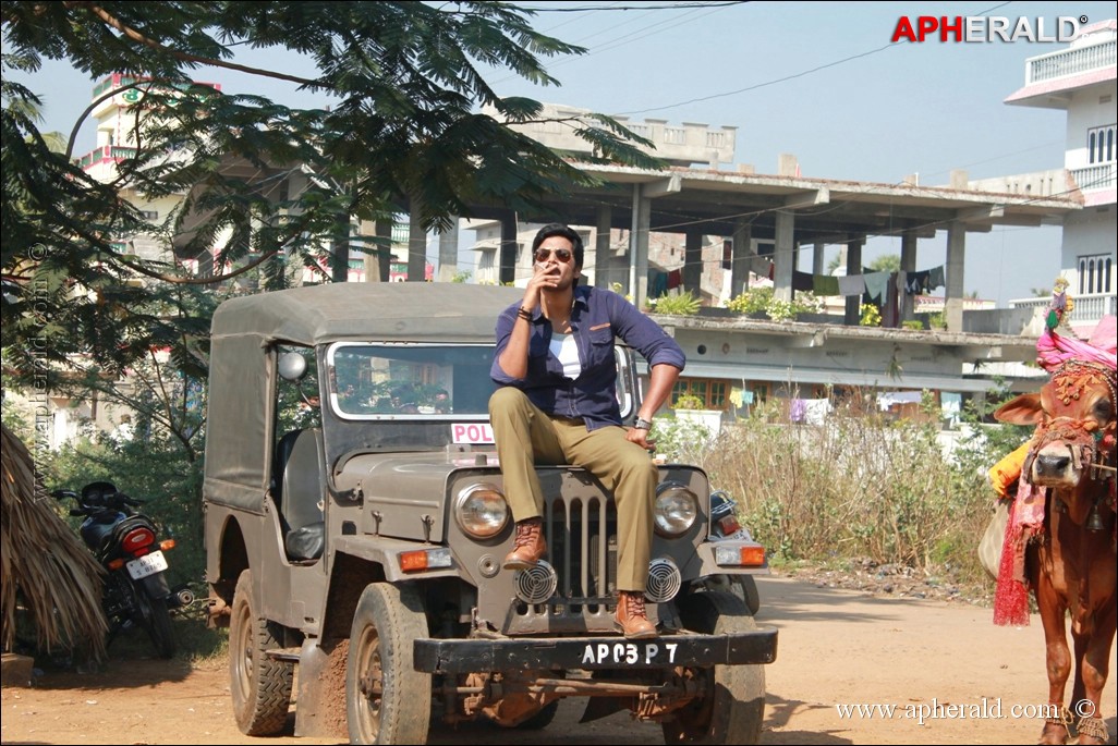 DK Bose Movie Photos