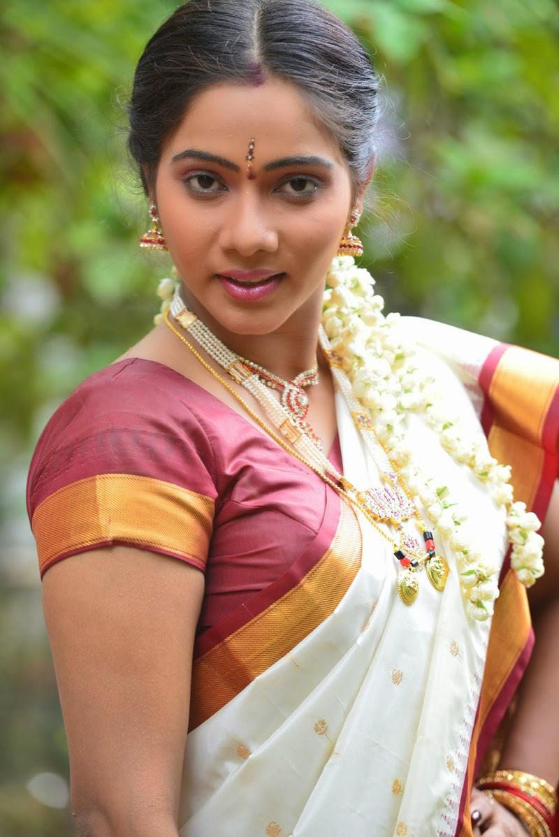 Dollarki Maro Vaipu Movie Pics