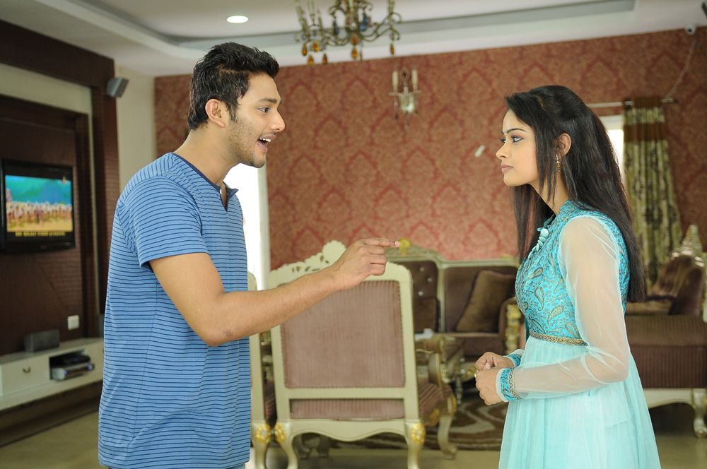 Dollars Colony Movie Stills