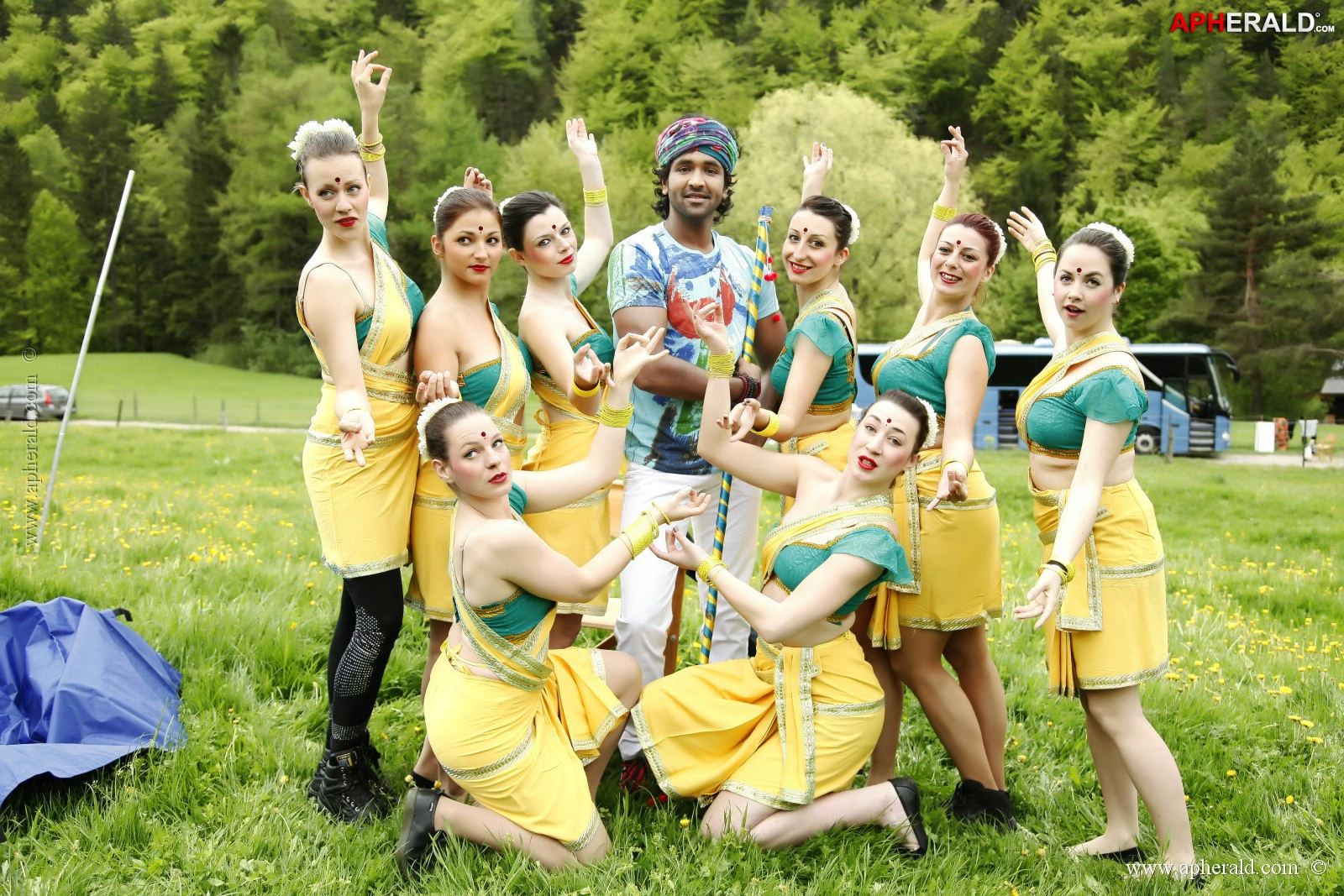 Doosukeltha Movie Stills