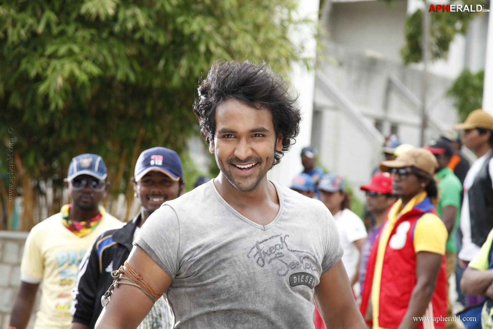 Doosukeltha Movie Stills