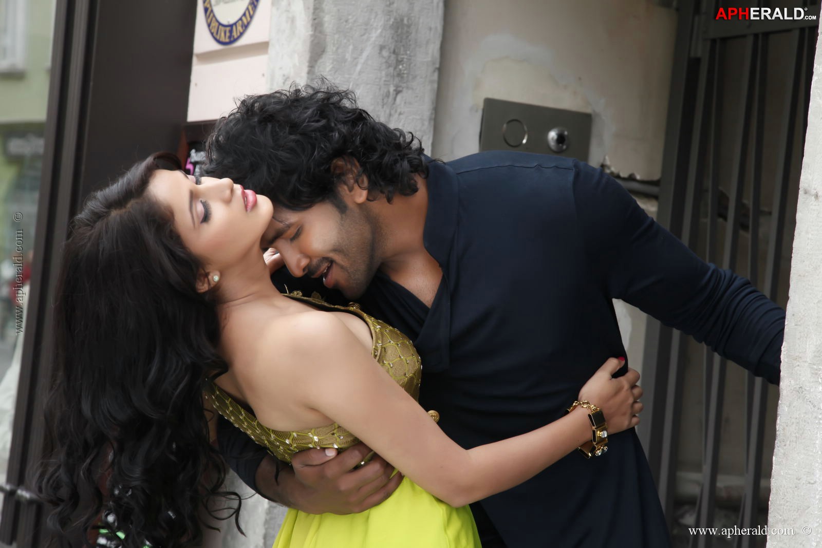 Doosukeltha Movie Stills