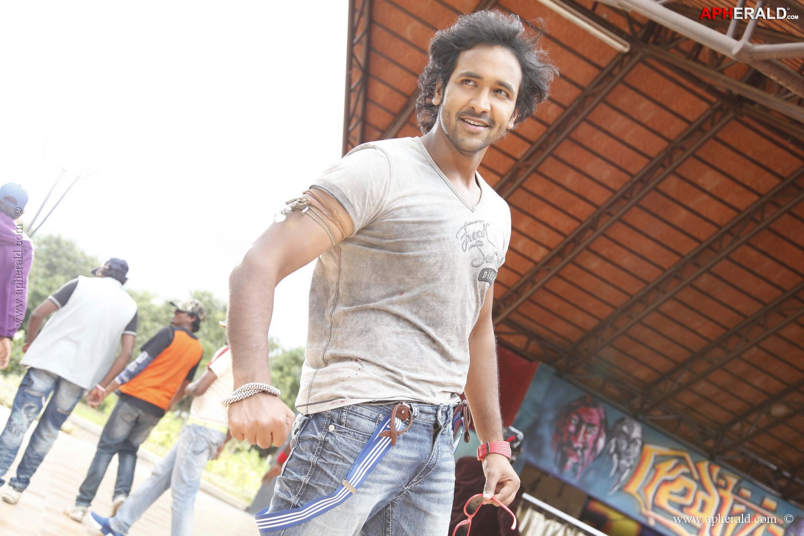 Doosukeltha Movie Stills
