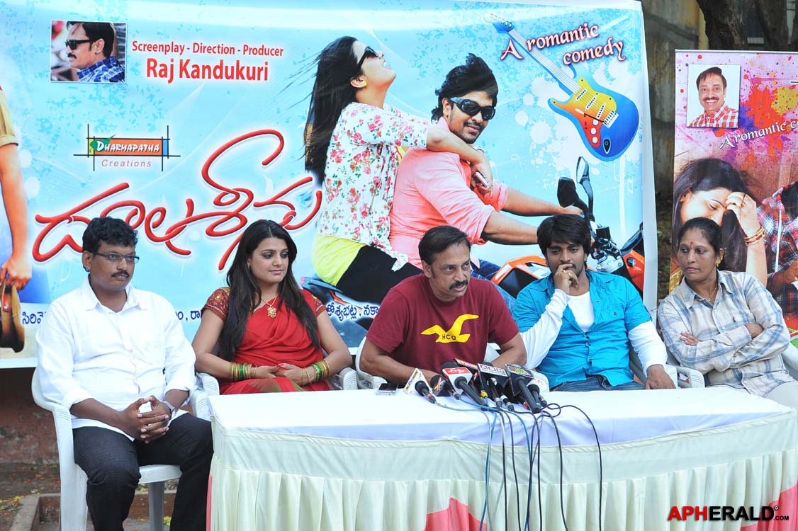 Dula Seenu Working Stills