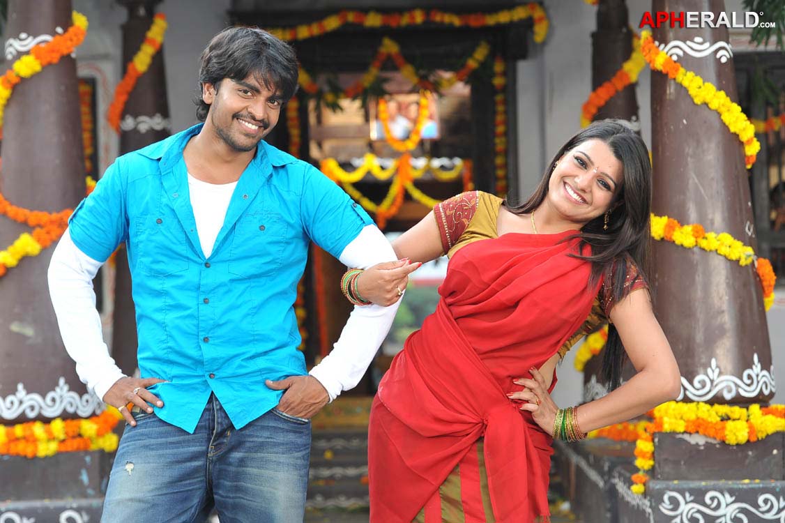 Dula Seenu Working Stills