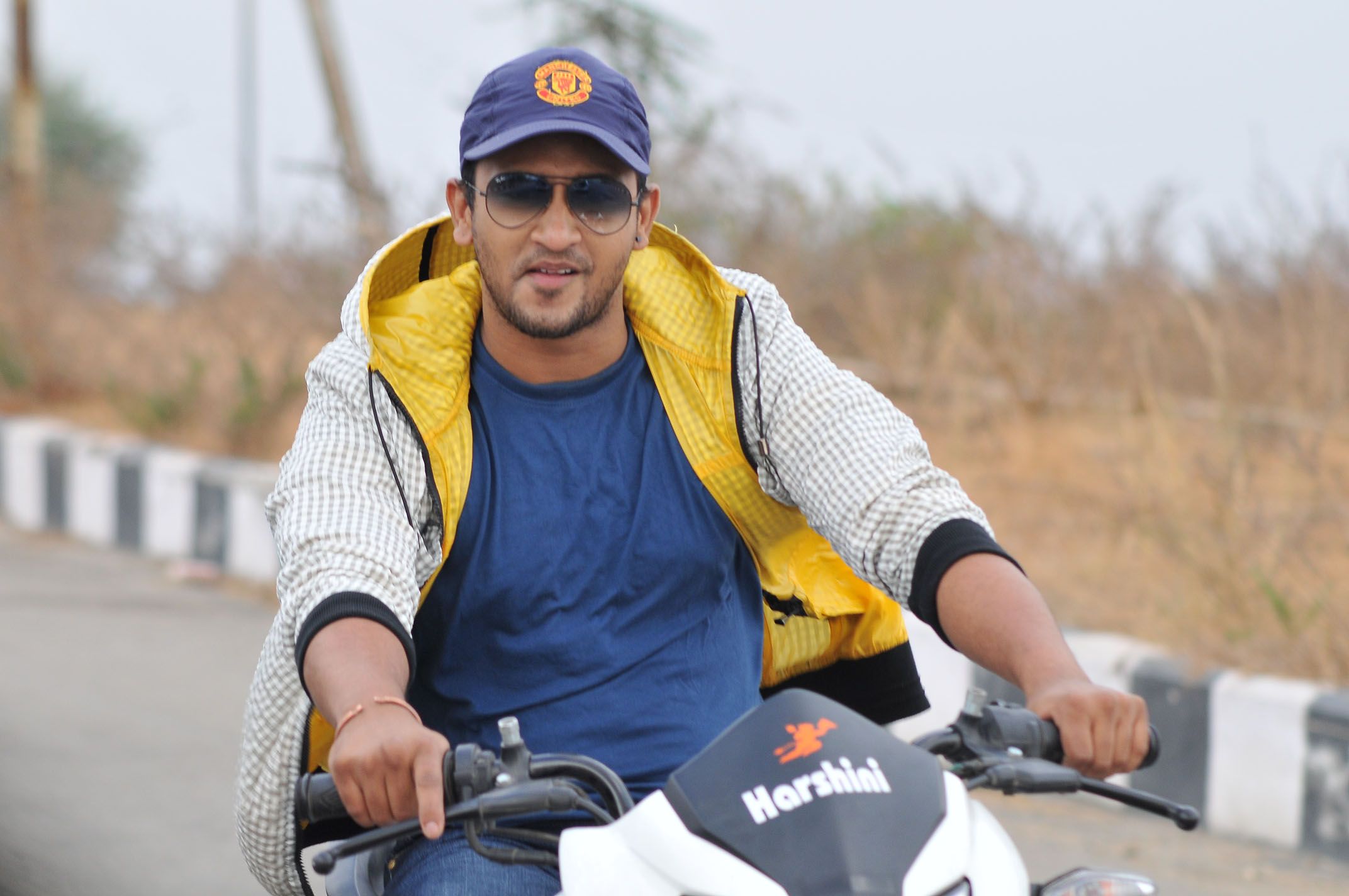 Easy Money Lazy Boys New Stills