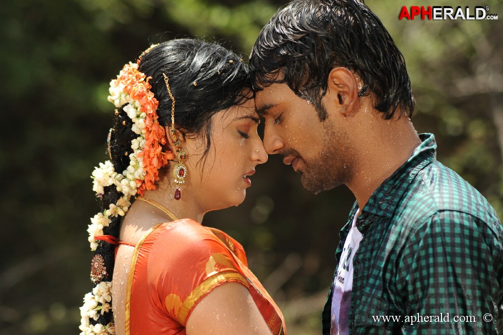 Ee Varsham Sakshiga New Stills