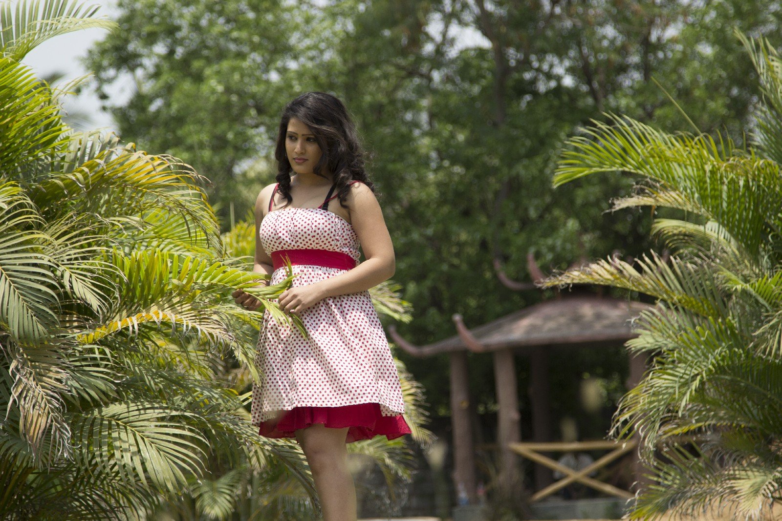 Eka Aata Naade Movie Stills