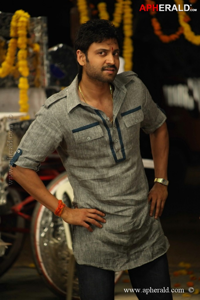 Emo Gurram Egaravachu Movie Stills
