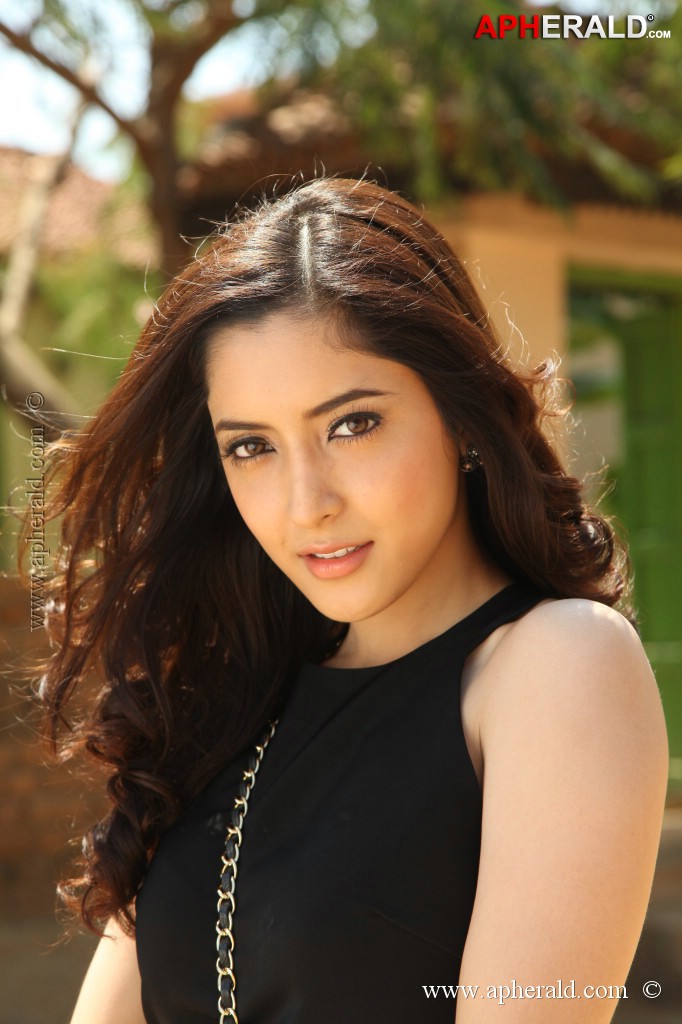 Emo Gurram Egaravachu Movie Stills