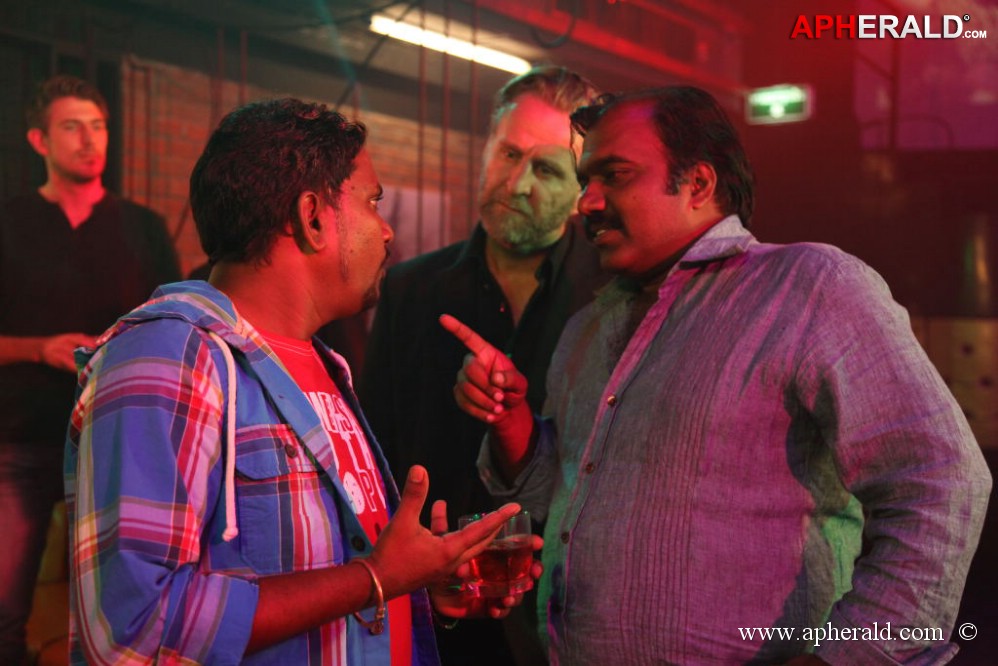 Emo Gurram Eguravachu Working Stills