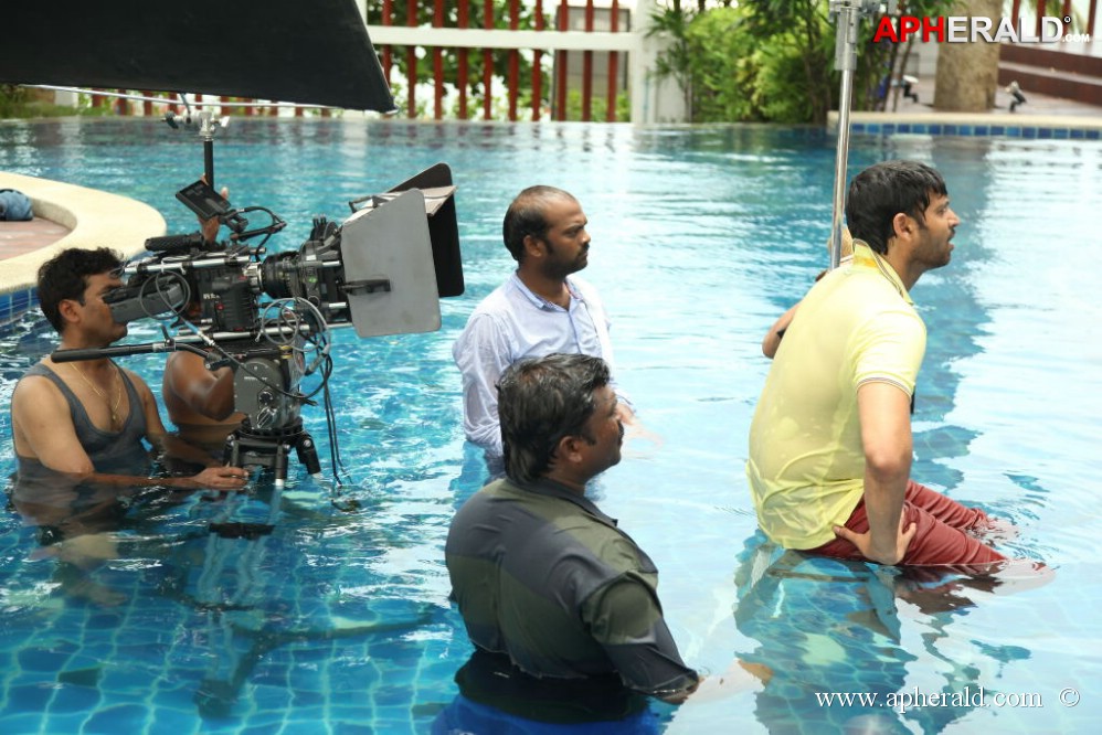 Emo Gurram Eguravachu Working Stills