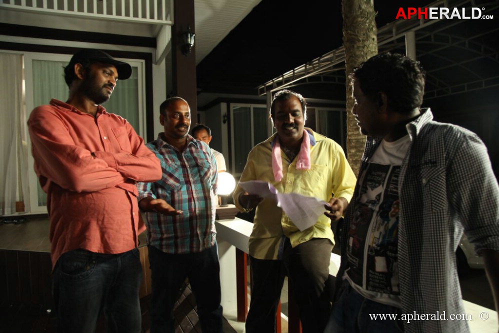 Emo Gurram Eguravachu Working Stills