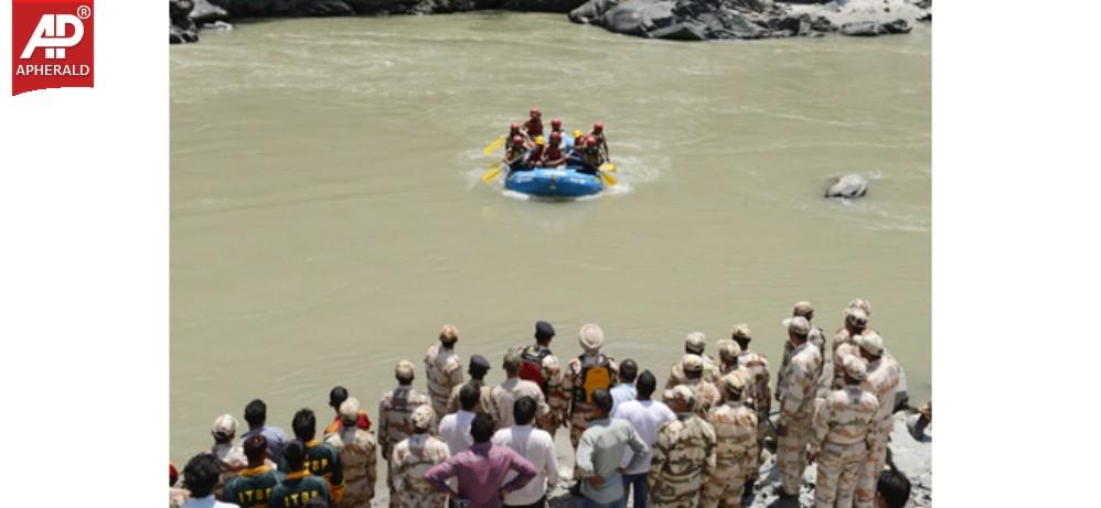 Engineering Students Got Killed In The Beas River