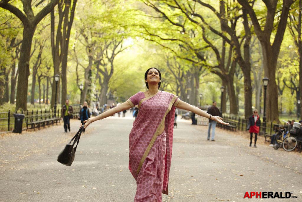 English Vinglish Movie Gallery