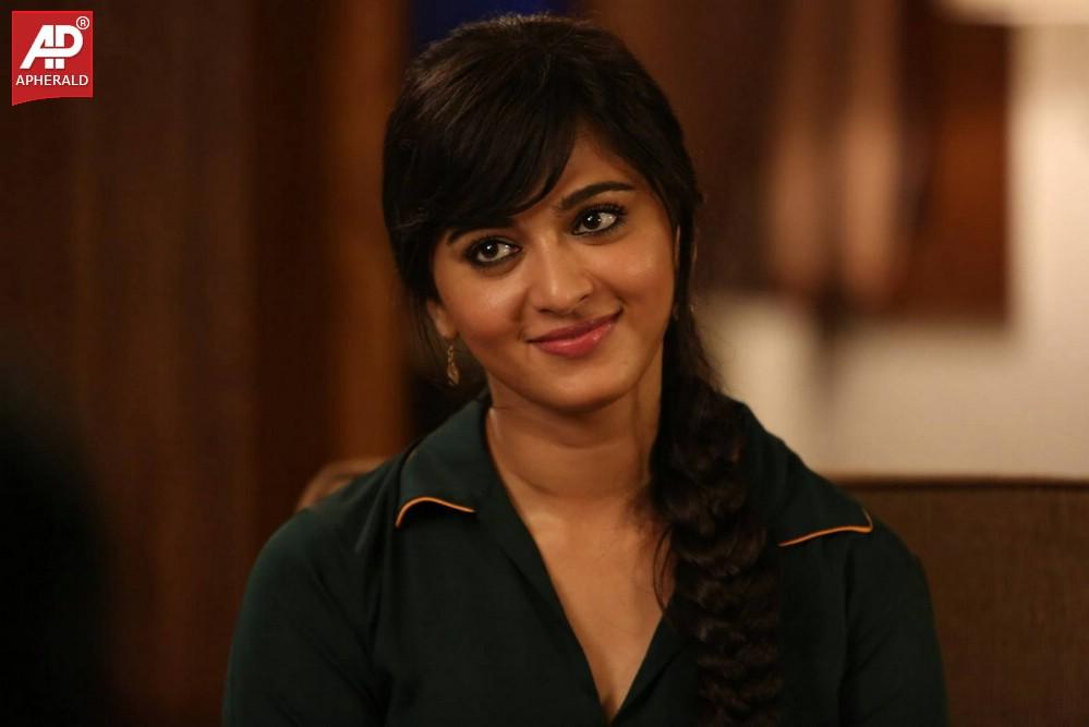 Enthavadu Gaani Movie Stills