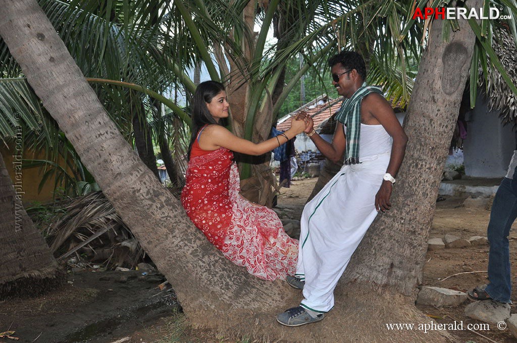 Eppothum Raja Tamil Movie Hot Stills