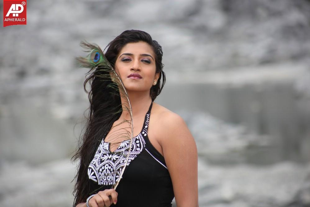 Fire Movie Hot Stills