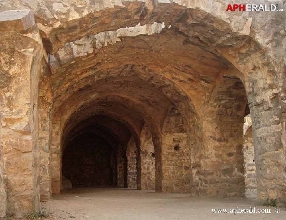 Golkonda Fort Photos