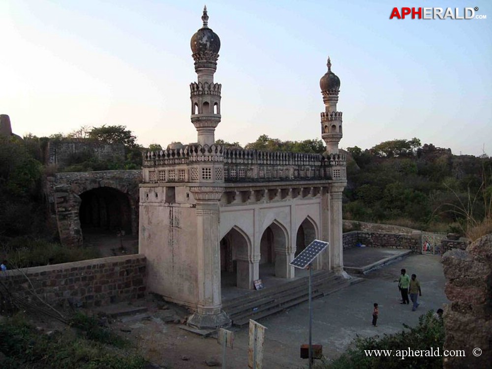 Golkonda Fort Photos