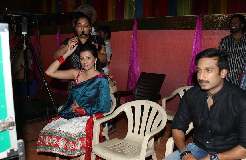 Gopichand Loukyam Movie Location Stills