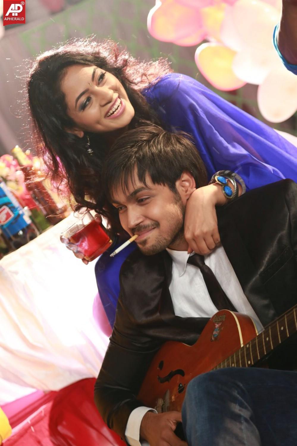 Green Signal Movie New Gallery
