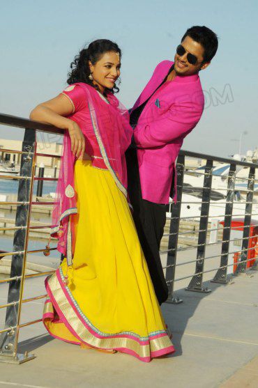Gunde Jaari Gallanthayyinde Movie Stills