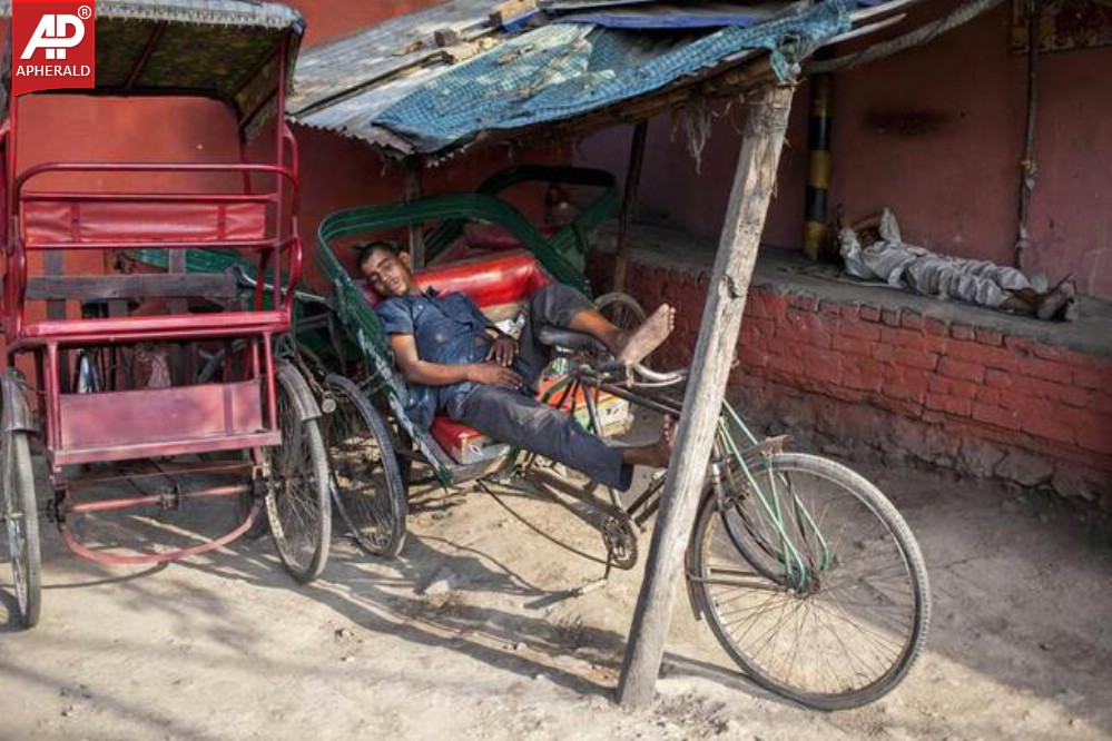 Heat Wave Scorches North India