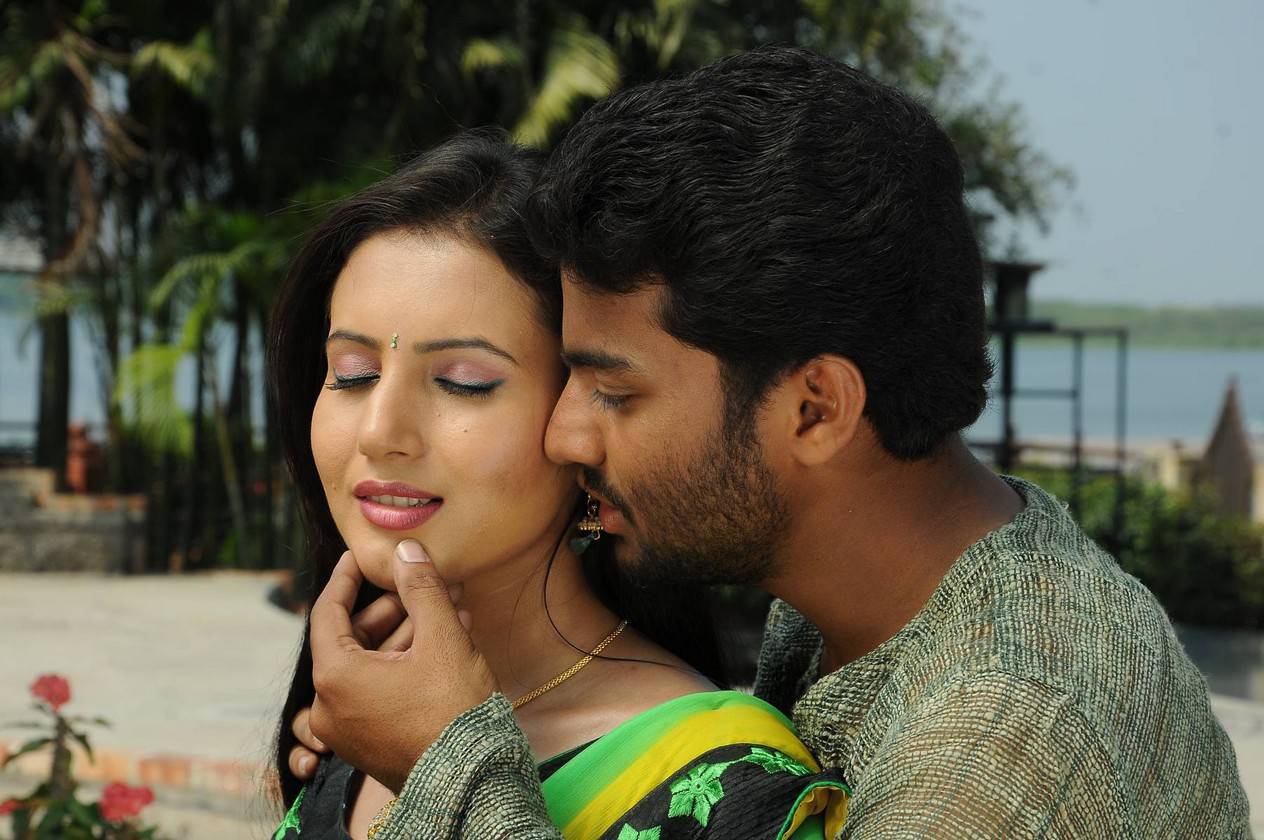 Heroine Movie Pics