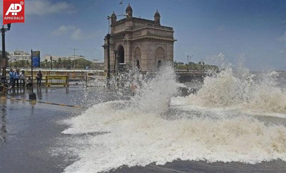 High Tide Floods Mumbai City Photos
